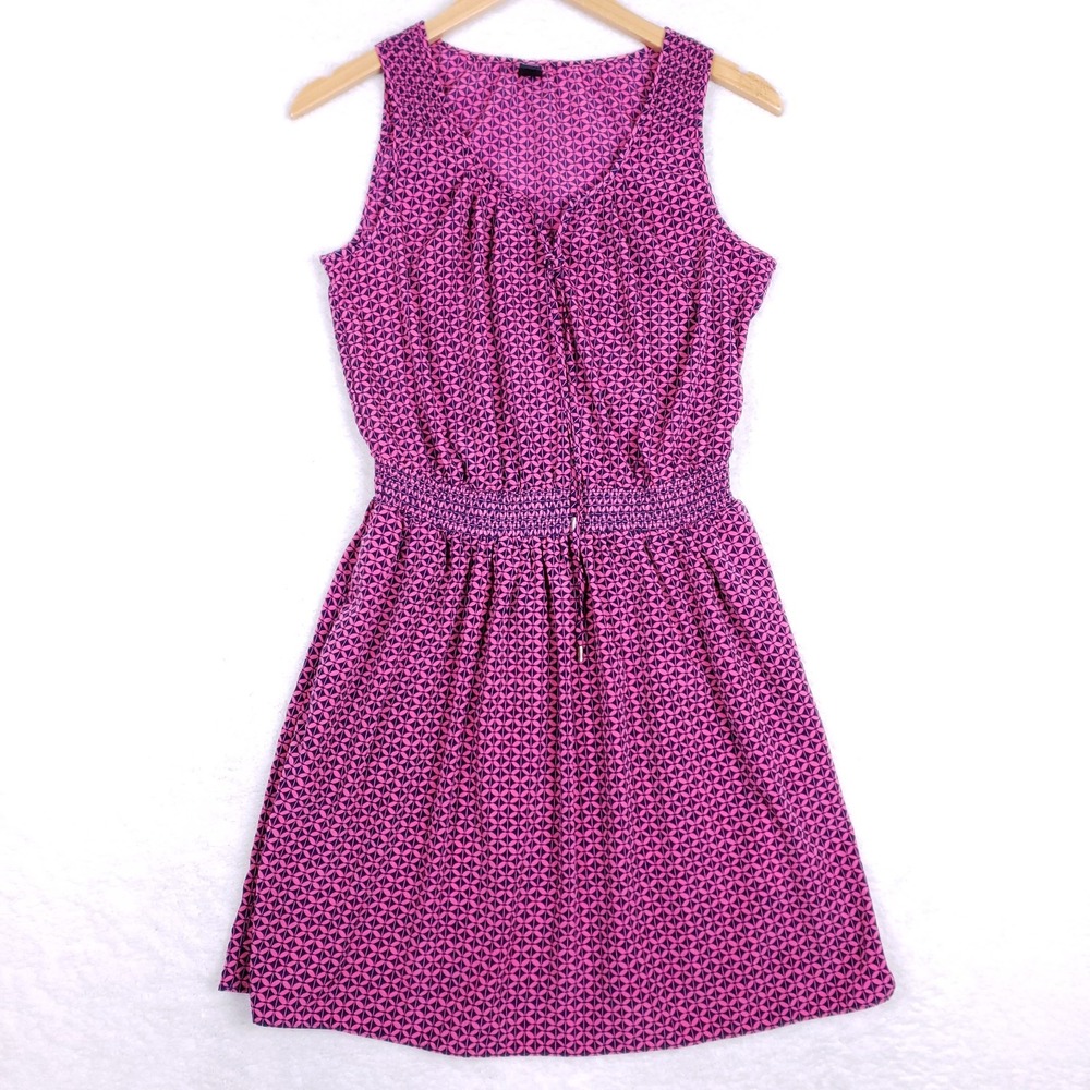 GAP Sleeveless Smocked Waist Dress XS Pink Retro Geo Feminine Cool Resort Barbie